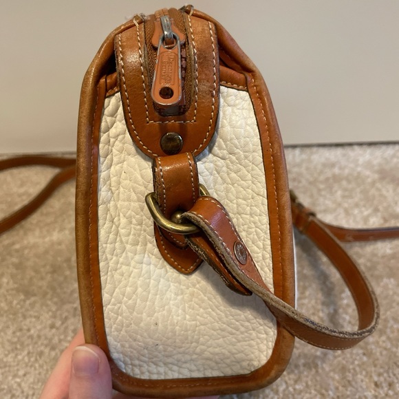 Dooney & Bourke White Leather Crossbody Bag - Picture 4 of 9